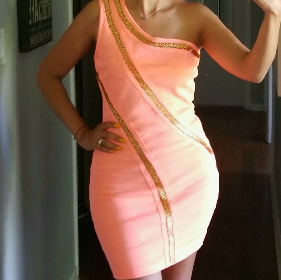 👗NEON ONE SHOULDER BODYCON DRESS - Picture 11 of 14